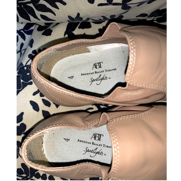 🌻 dance shoes 🌻 - Picture 6 of 6